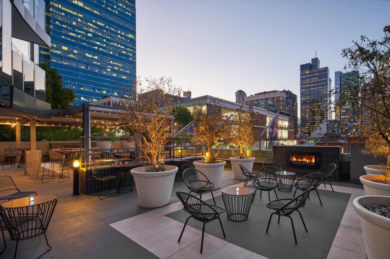 Sheraton Melbourne Hotel Εξωτερικό φωτογραφία The rooftop bar at the Crown Hotel