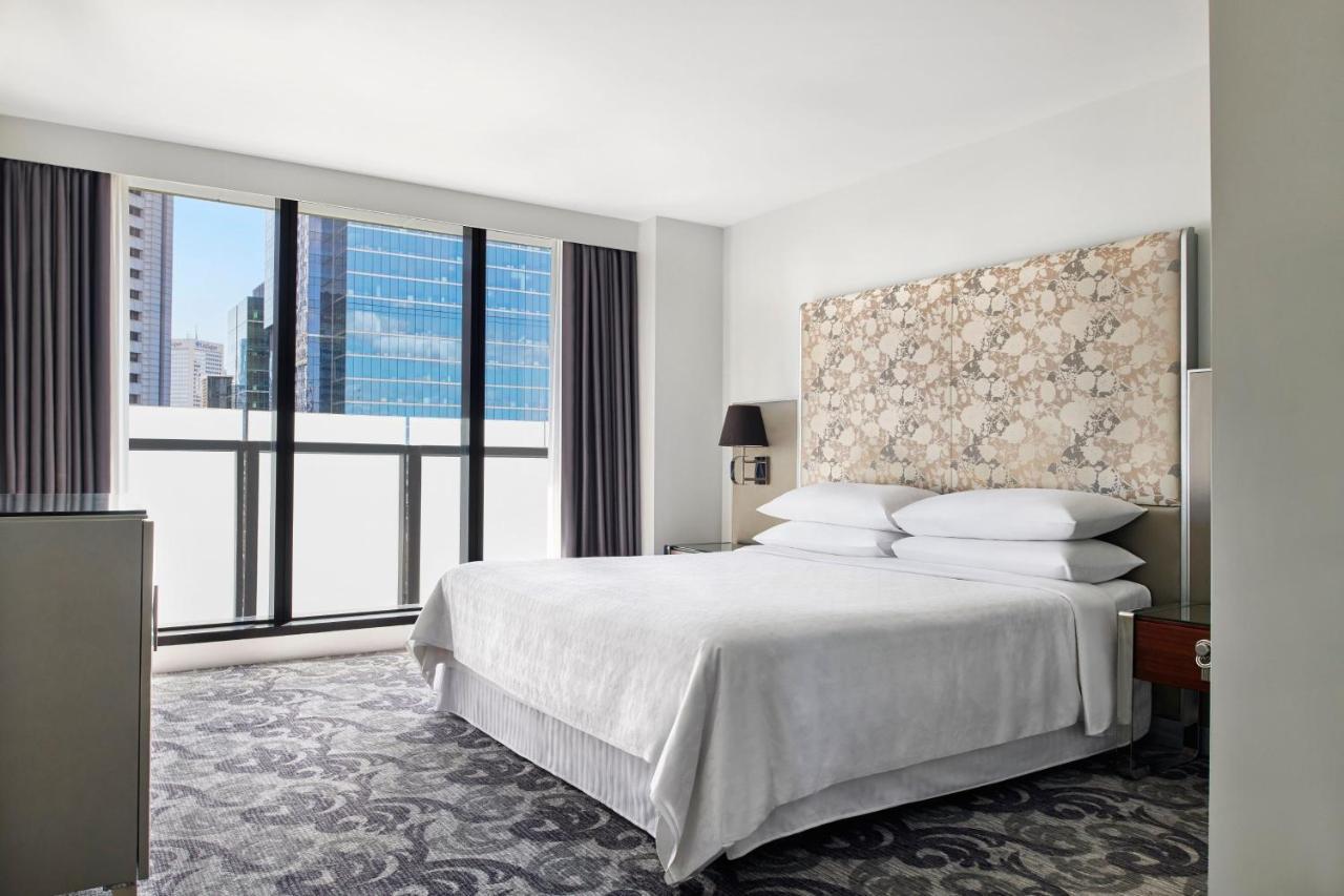 Sheraton Melbourne Hotel Εξωτερικό φωτογραφία A guest room at the hotel