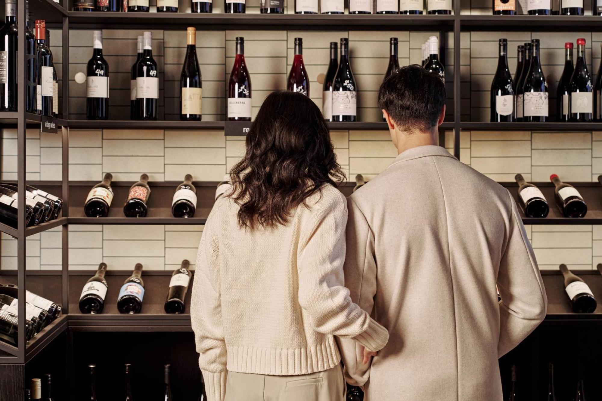 Sheraton Melbourne Hotel Εξωτερικό φωτογραφία Wine shop